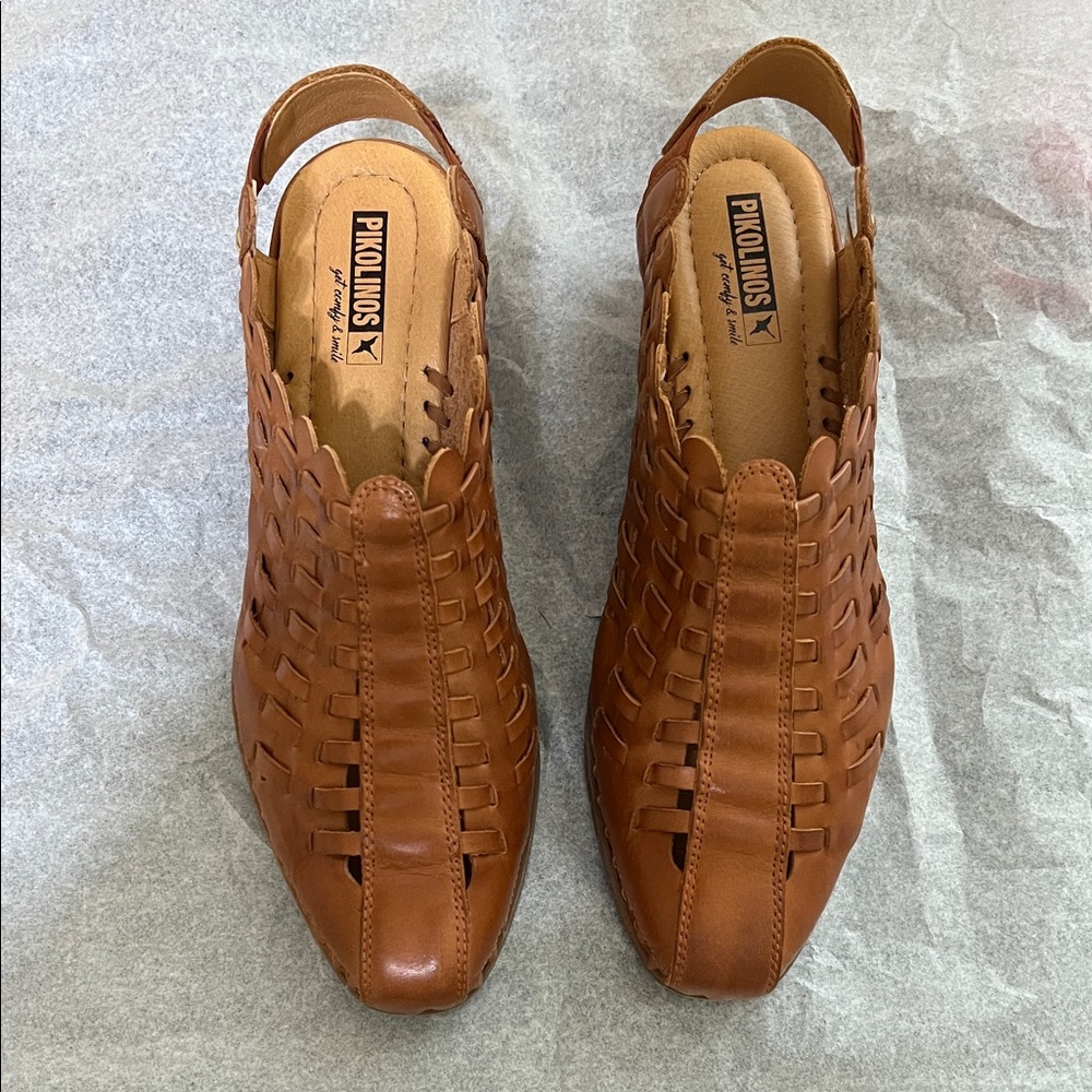 PIKOLINOS Women’s Tan Leather Sandals